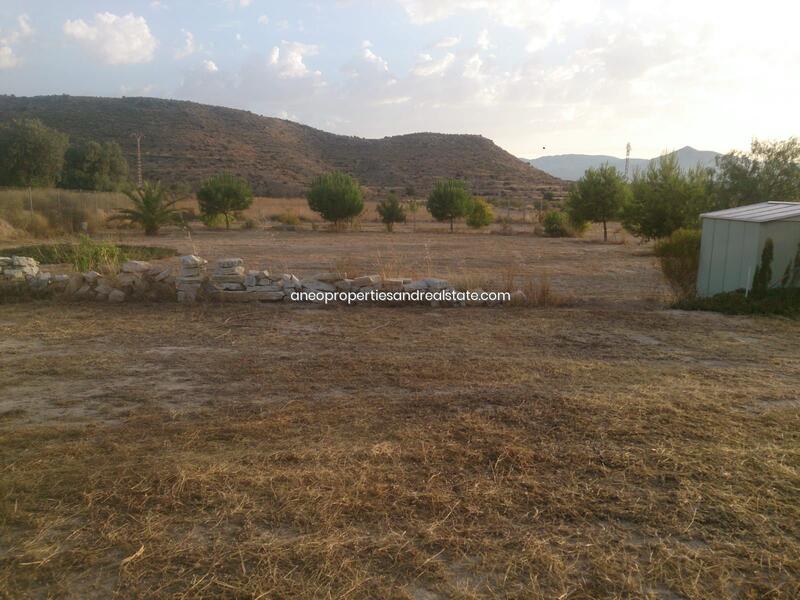 Land for sale in Monóvar, Alicante