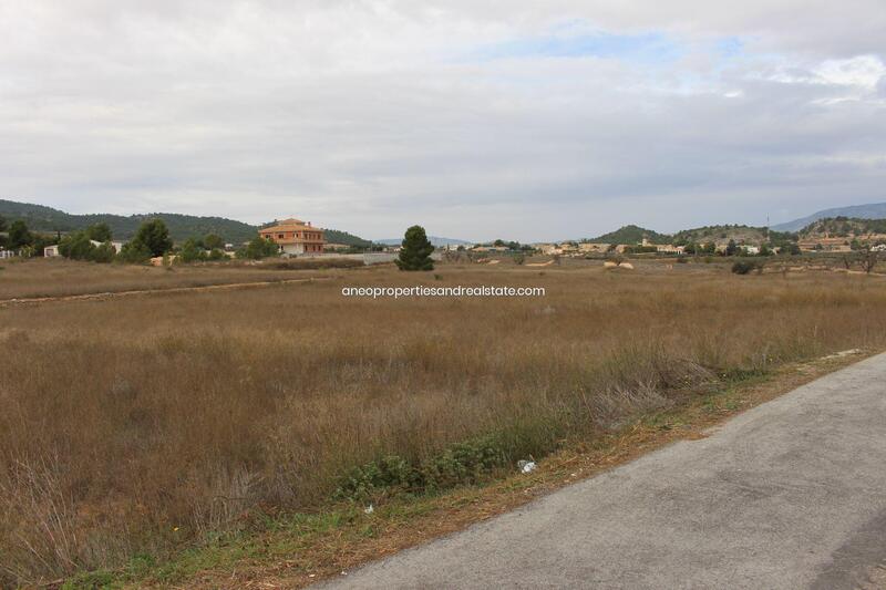 Terrenos en venta en Monóvar, Alicante