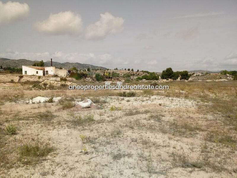 1 bedroom Land for sale