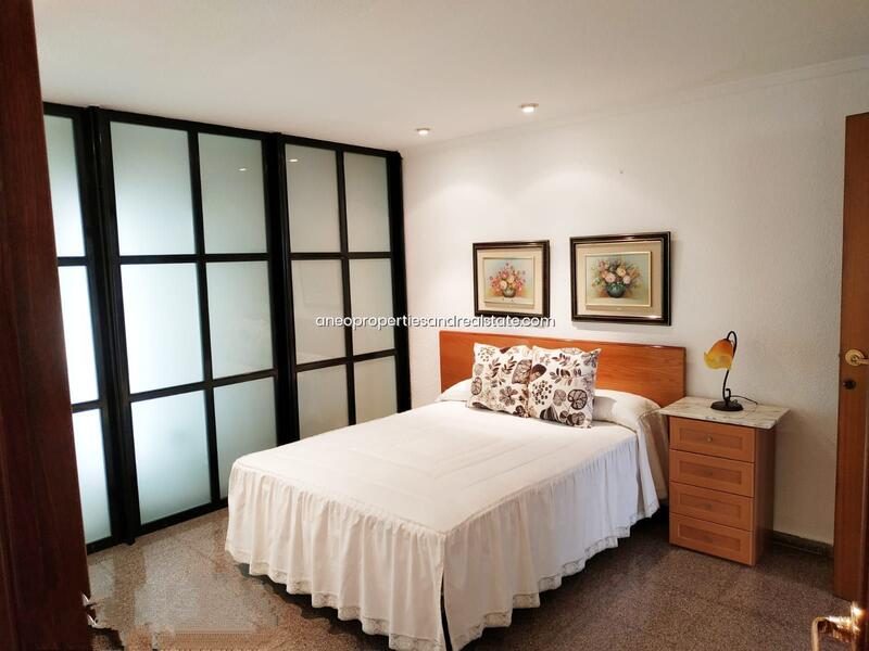 Apartment for sale in Elda, Alicante