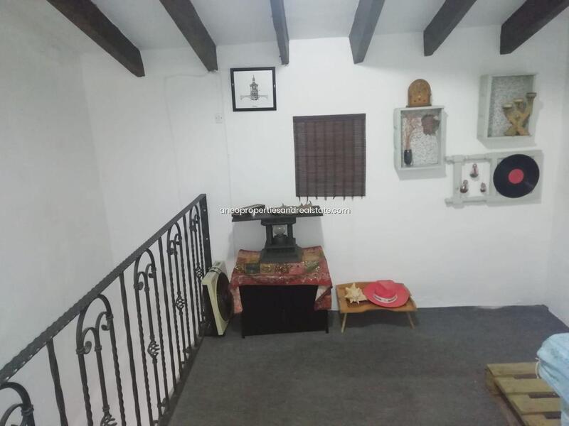 6 Cuarto Adosado en venta