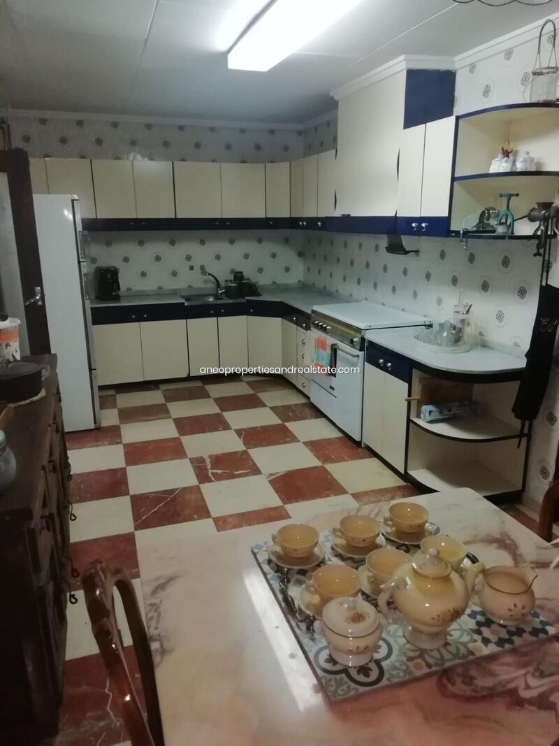 6 Cuarto Adosado en venta