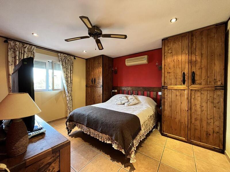 2 chambre Auberge à vendre