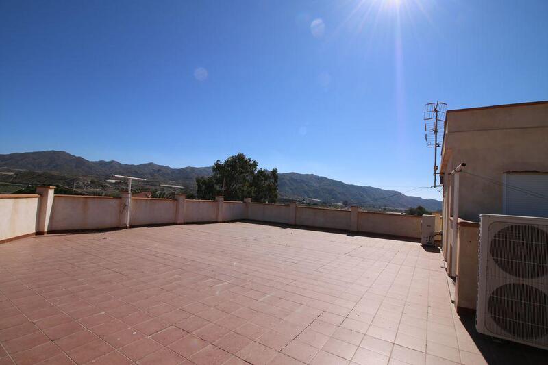 6 Cuarto Villa en venta