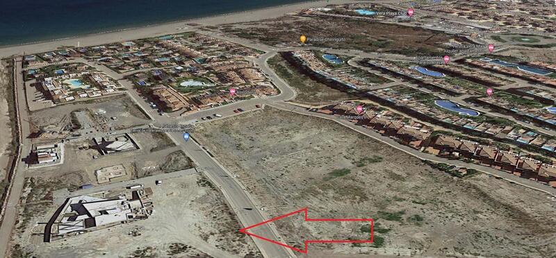 Terrenos en venta en Vera Playa, Almería