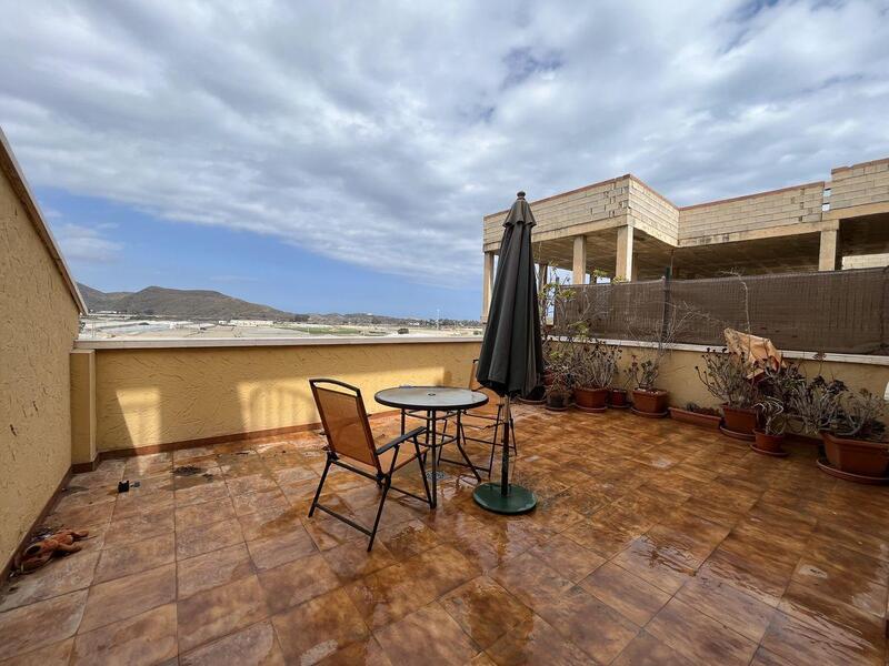 2 slaapkamer Appartement Te koop