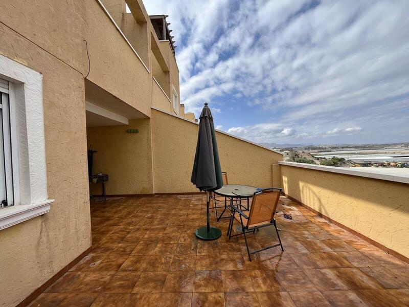 2 slaapkamer Appartement Te koop