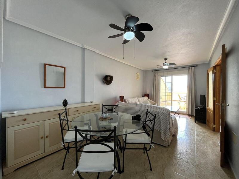 2 slaapkamer Appartement Te koop