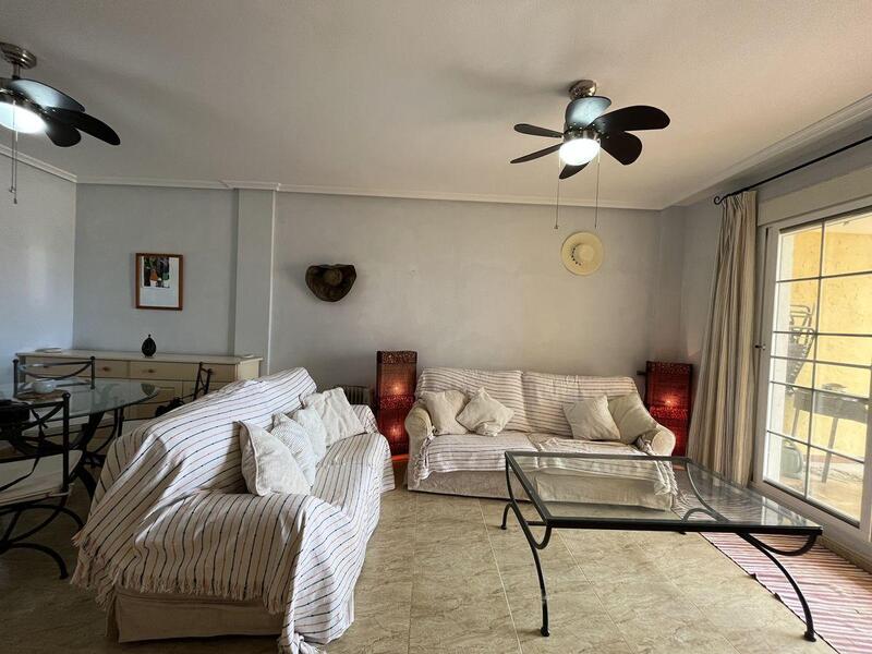 2 slaapkamer Appartement Te koop