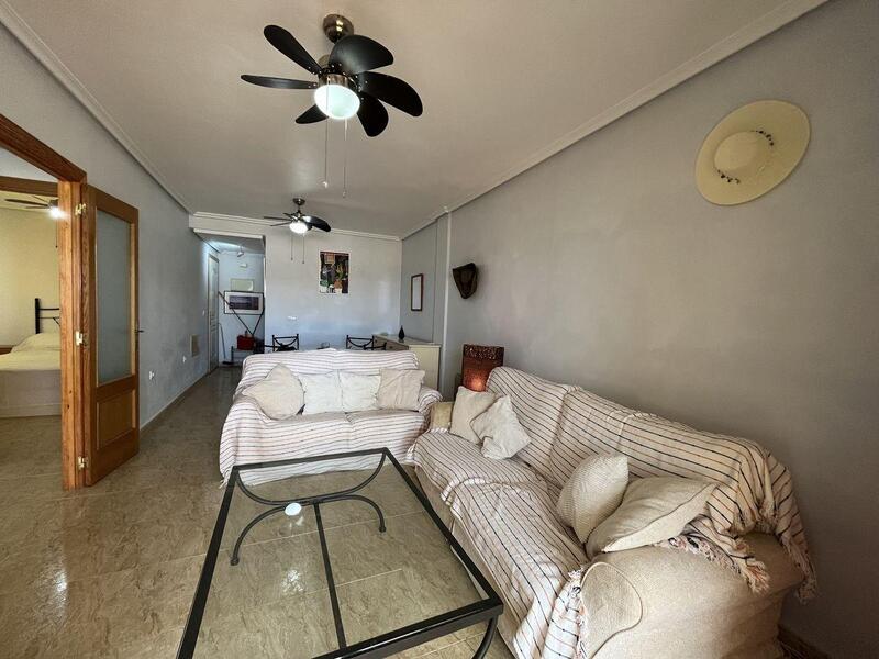 2 slaapkamer Appartement Te koop