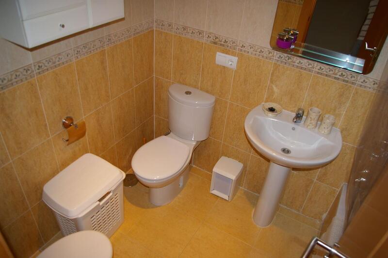 2 bedroom Apartment for Short Term Rent