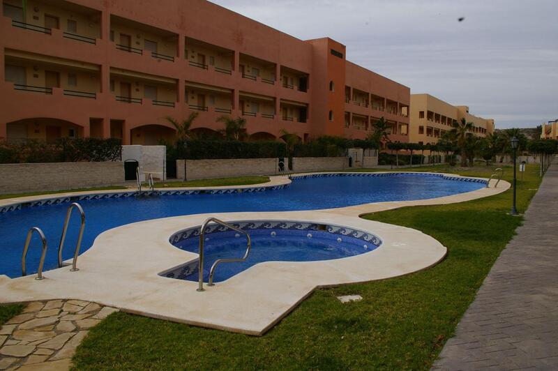 2 bedroom Apartment for Short Term Rent