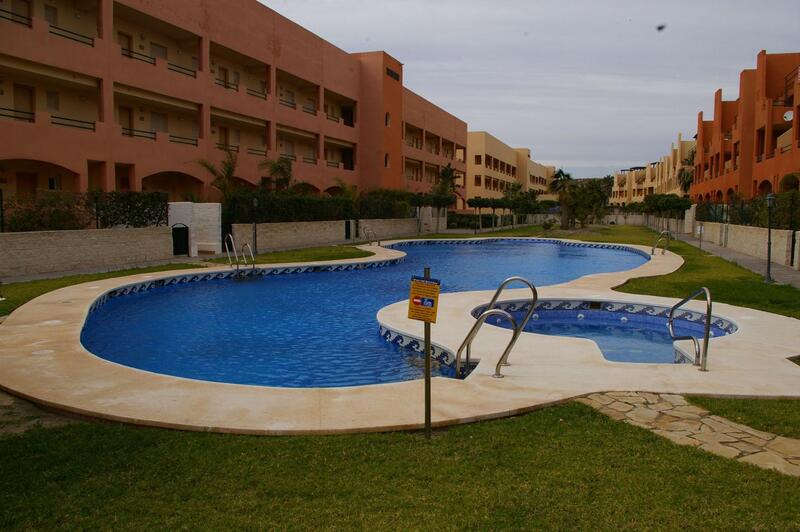 2 bedroom Apartment for Short Term Rent