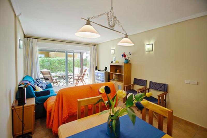 2 bedroom Apartment for Short Term Rent