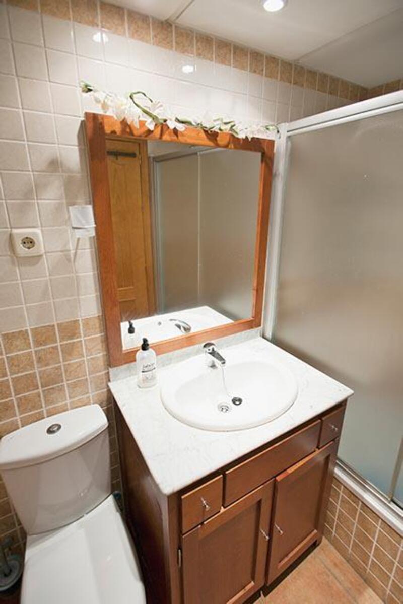 2 bedroom Apartment for Short Term Rent