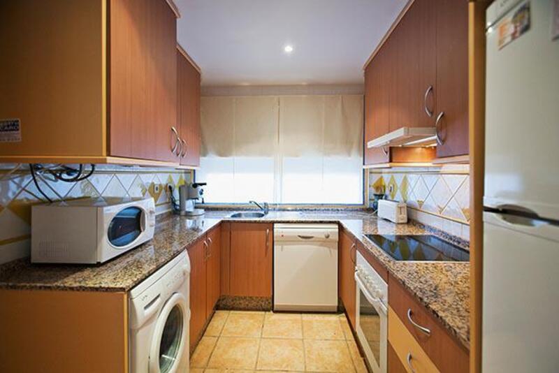 2 bedroom Apartment for Short Term Rent