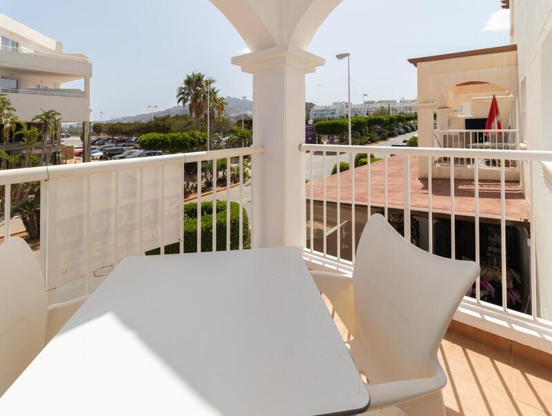 2 bedroom Apartment for Long Term Rent