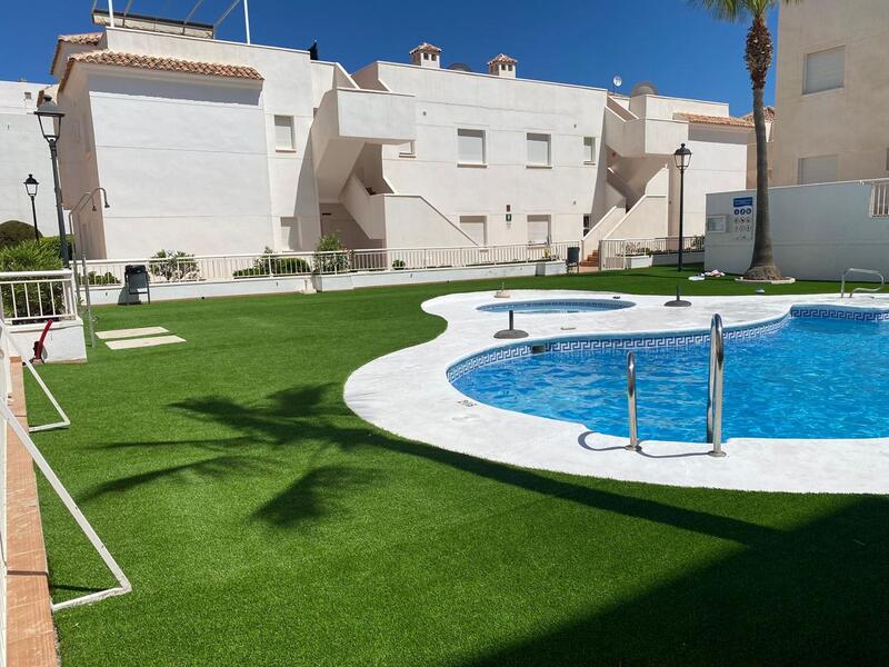 2 bedroom Apartment for Long Term Rent
