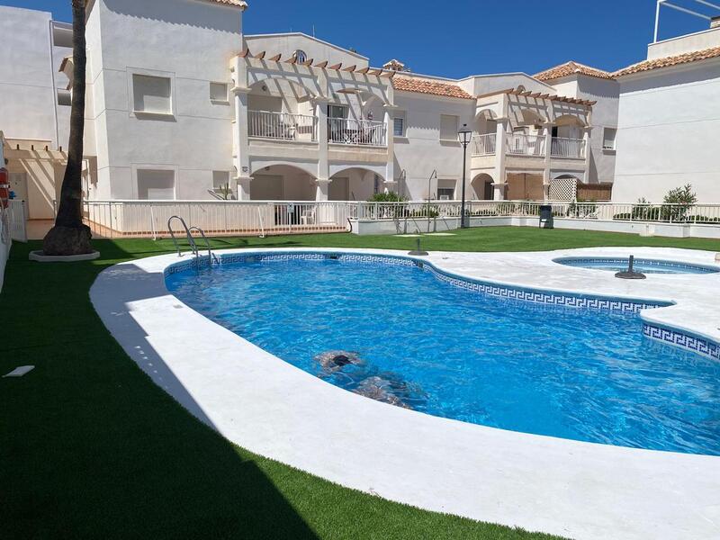 2 bedroom Apartment for Long Term Rent
