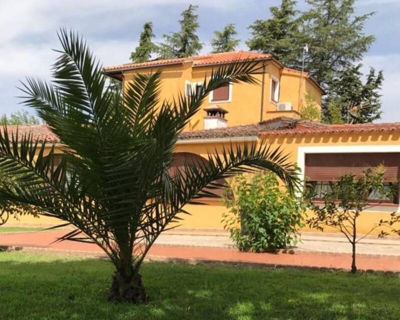 Auberge à vendre dans Parrillas, Toledo