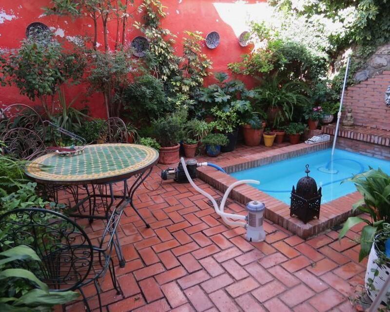 Townhouse for sale in Granada, Granada