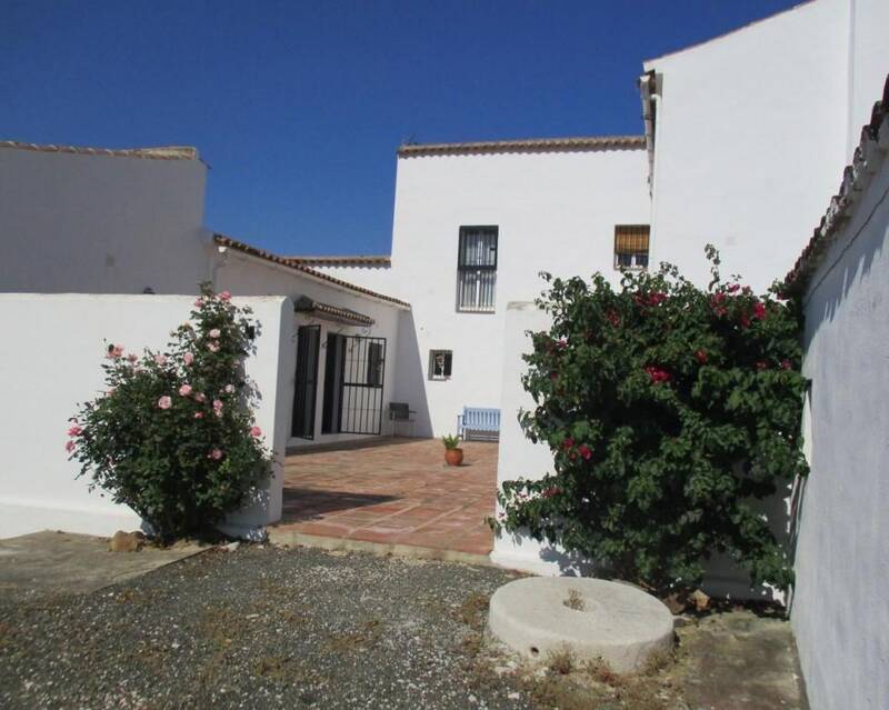 Landhaus zu verkaufen in Casarabonela, Málaga