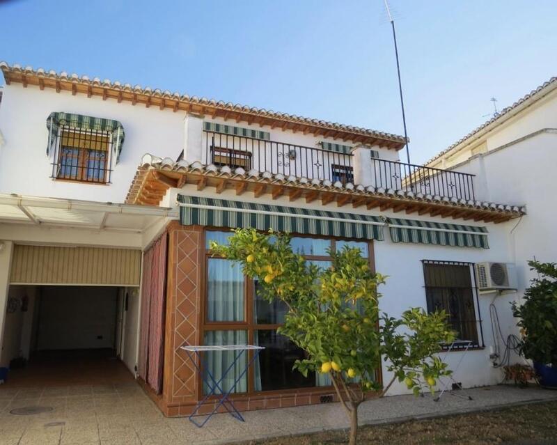 Maison de Ville à vendre dans Granada, Granada