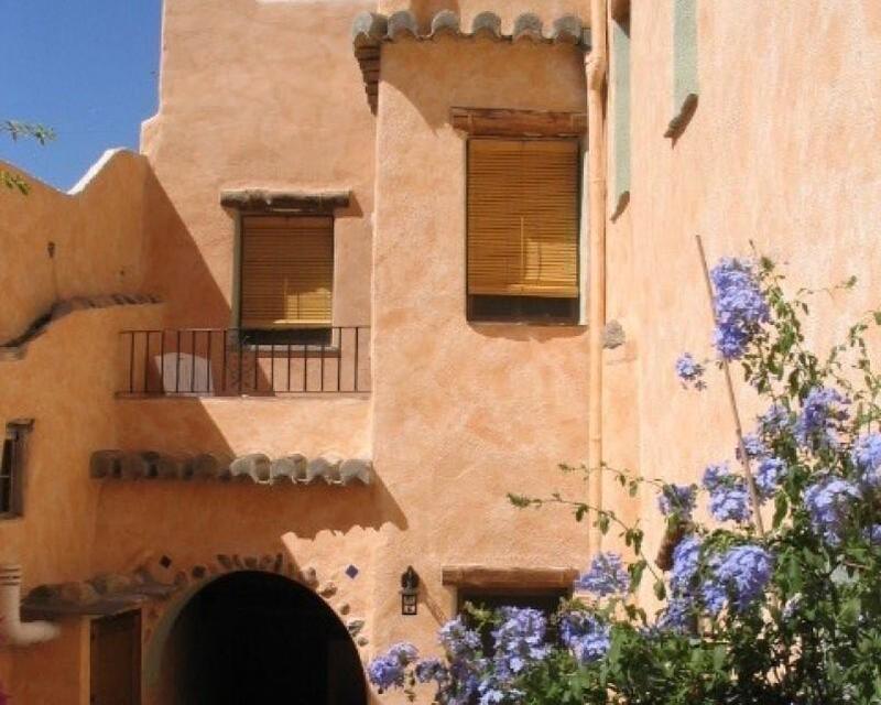 Townhouse for sale in Los Guajares, Granada