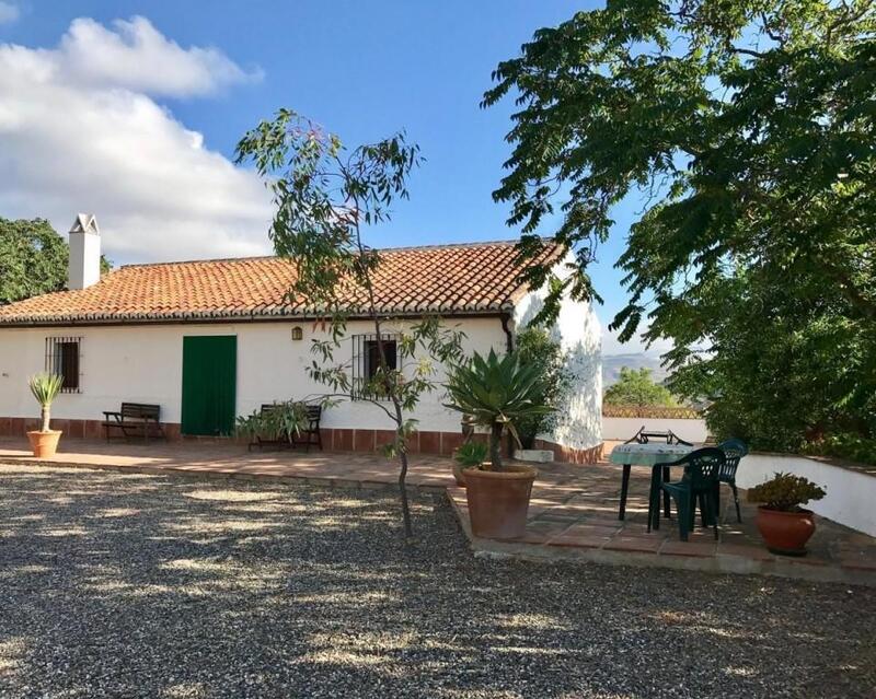 Landhuis Te koop in Alora, Málaga