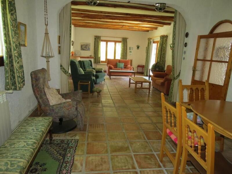 3 bedroom Country House for sale