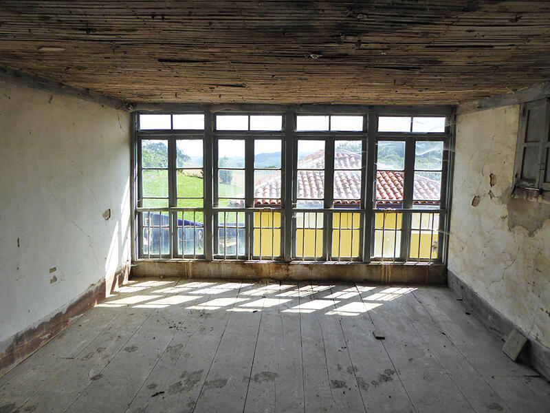 8 bedroom Country House for sale