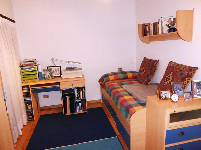 6 Cuarto Adosado en venta