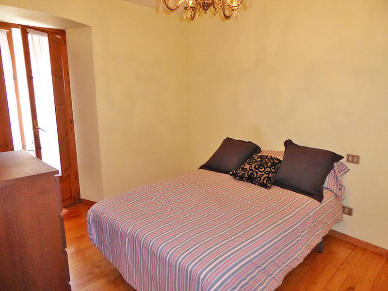 6 Cuarto Adosado en venta