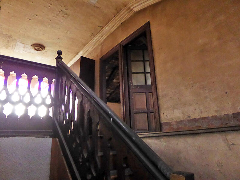 9 bedroom Townhouse for sale