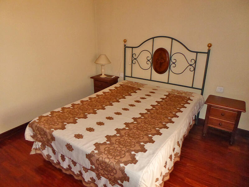 9 bedroom Townhouse for sale