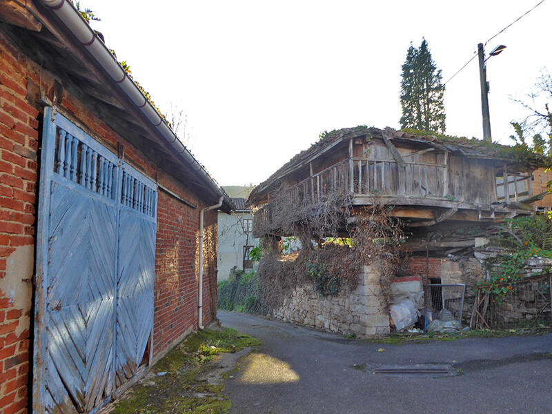 2 chambre Auberge à vendre