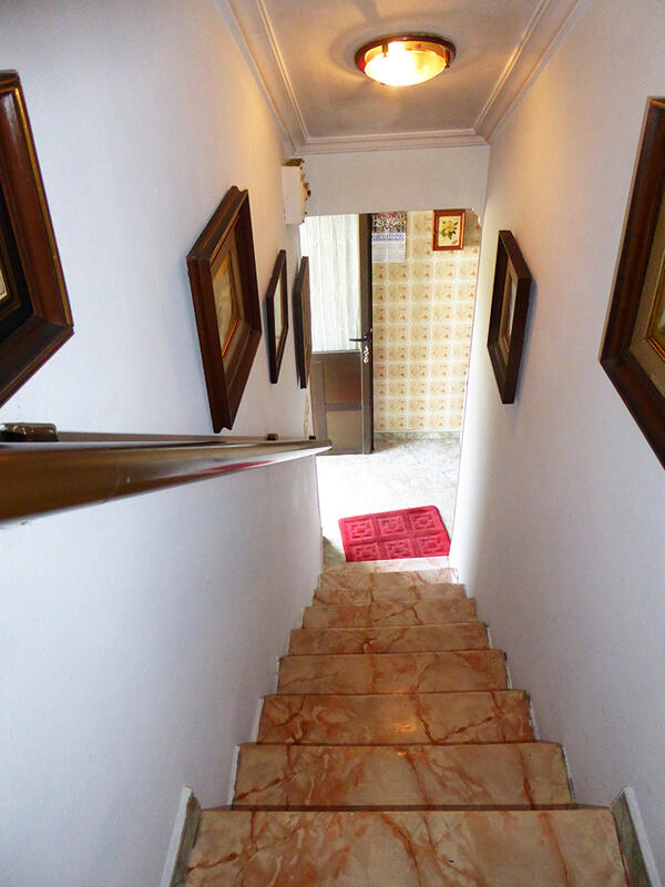 3 Schlafzimmer Landhaus zu verkaufen