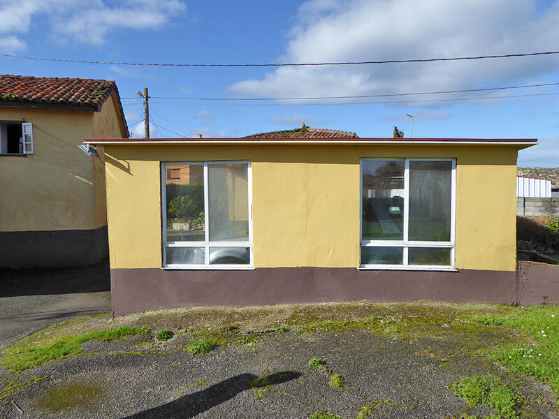 3 Schlafzimmer Landhaus zu verkaufen
