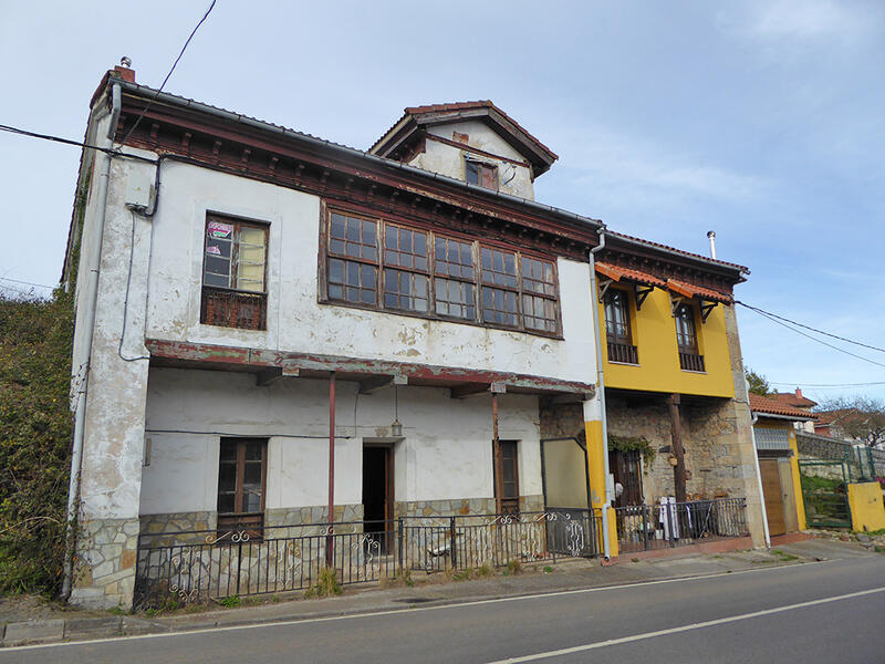 Country House for sale in La Peral (Illas), Asturias