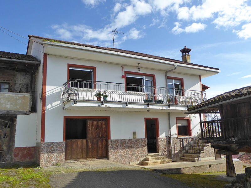 Country House for sale in Trubia, Asturias