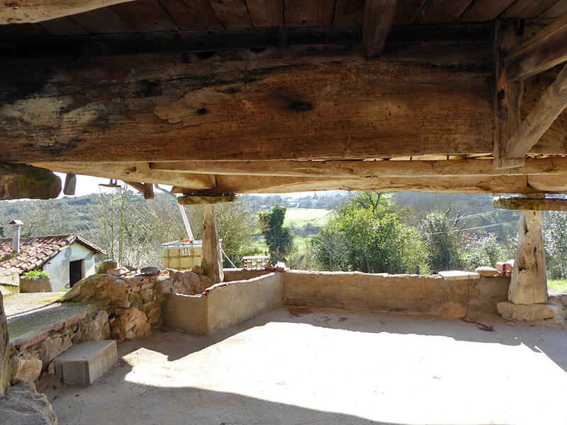 4 bedroom Country House for sale
