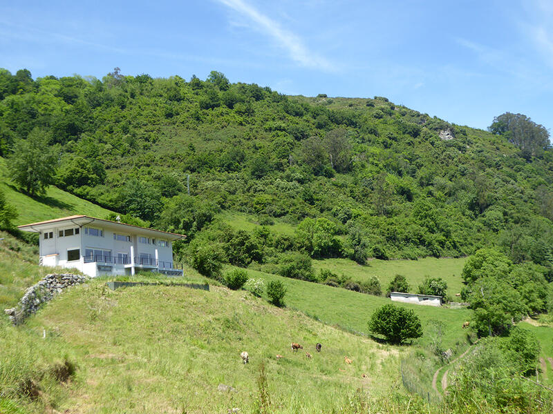 Casa de Campo en venta en Trubia, Asturias