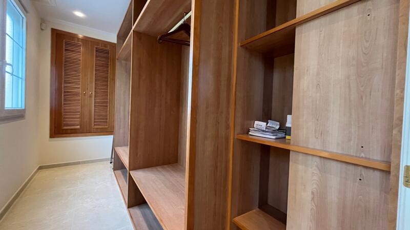 7 Schlafzimmer Villa zu verkaufen