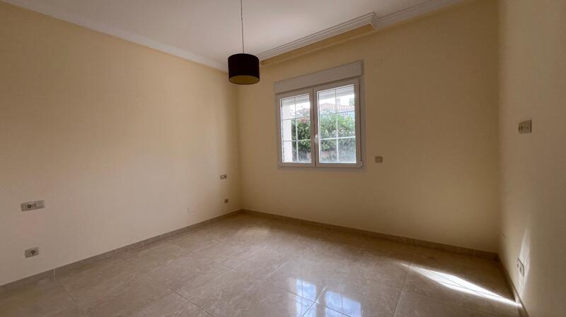 7 Schlafzimmer Villa zu verkaufen