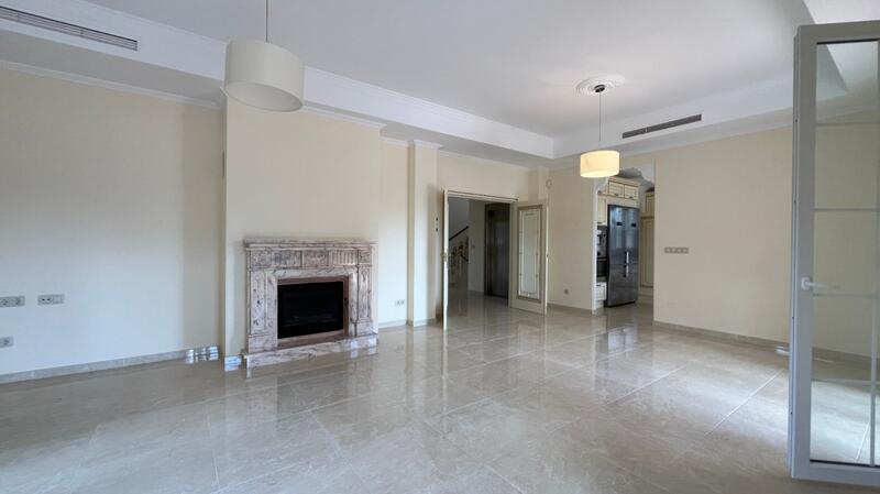 7 Schlafzimmer Villa zu verkaufen