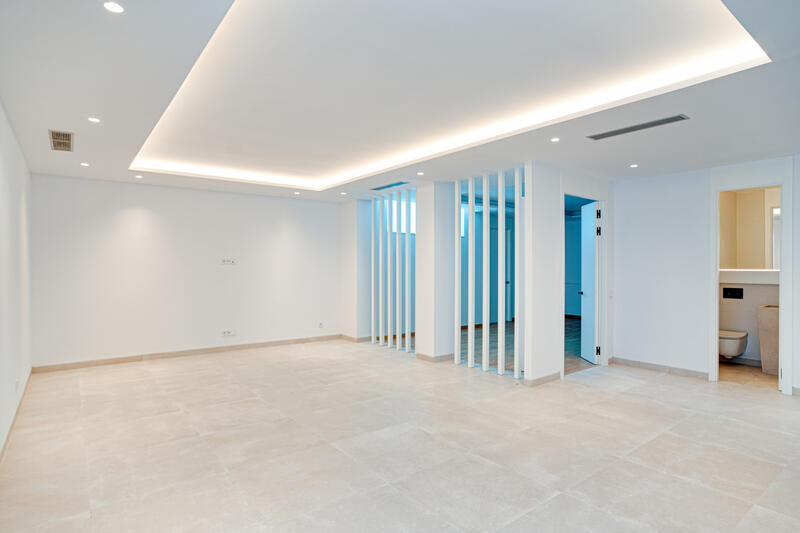 4 Schlafzimmer Villa zu verkaufen 4 Schlafzimmer Villa zu verkaufen