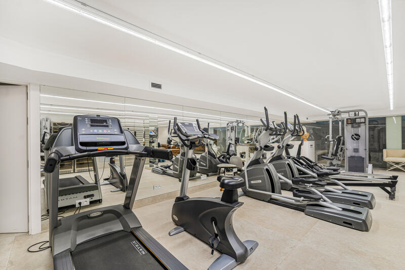 6 Schlafzimmer Villa zu verkaufen 6 Schlafzimmer Villa zu verkaufen