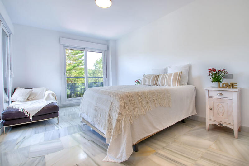 4 soverom Villa til salgs 4 soverom Villa til salgs