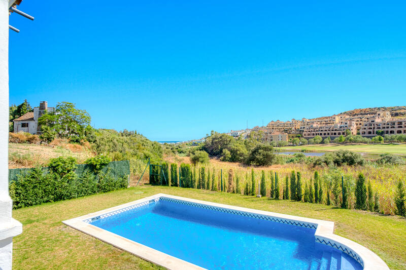 5 Schlafzimmer Villa zu verkaufen 5 Schlafzimmer Villa zu verkaufen