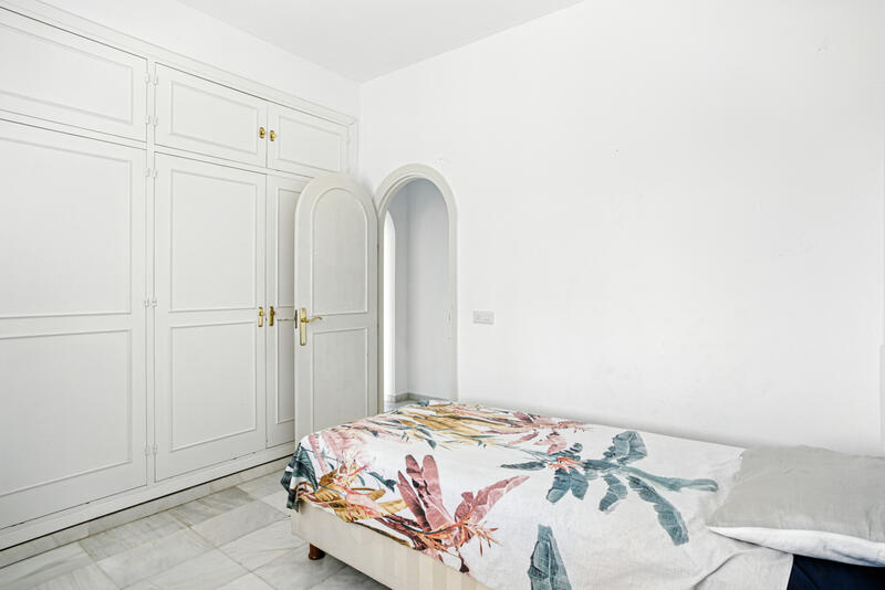 4 Schlafzimmer Villa zu verkaufen 4 Schlafzimmer Villa zu verkaufen